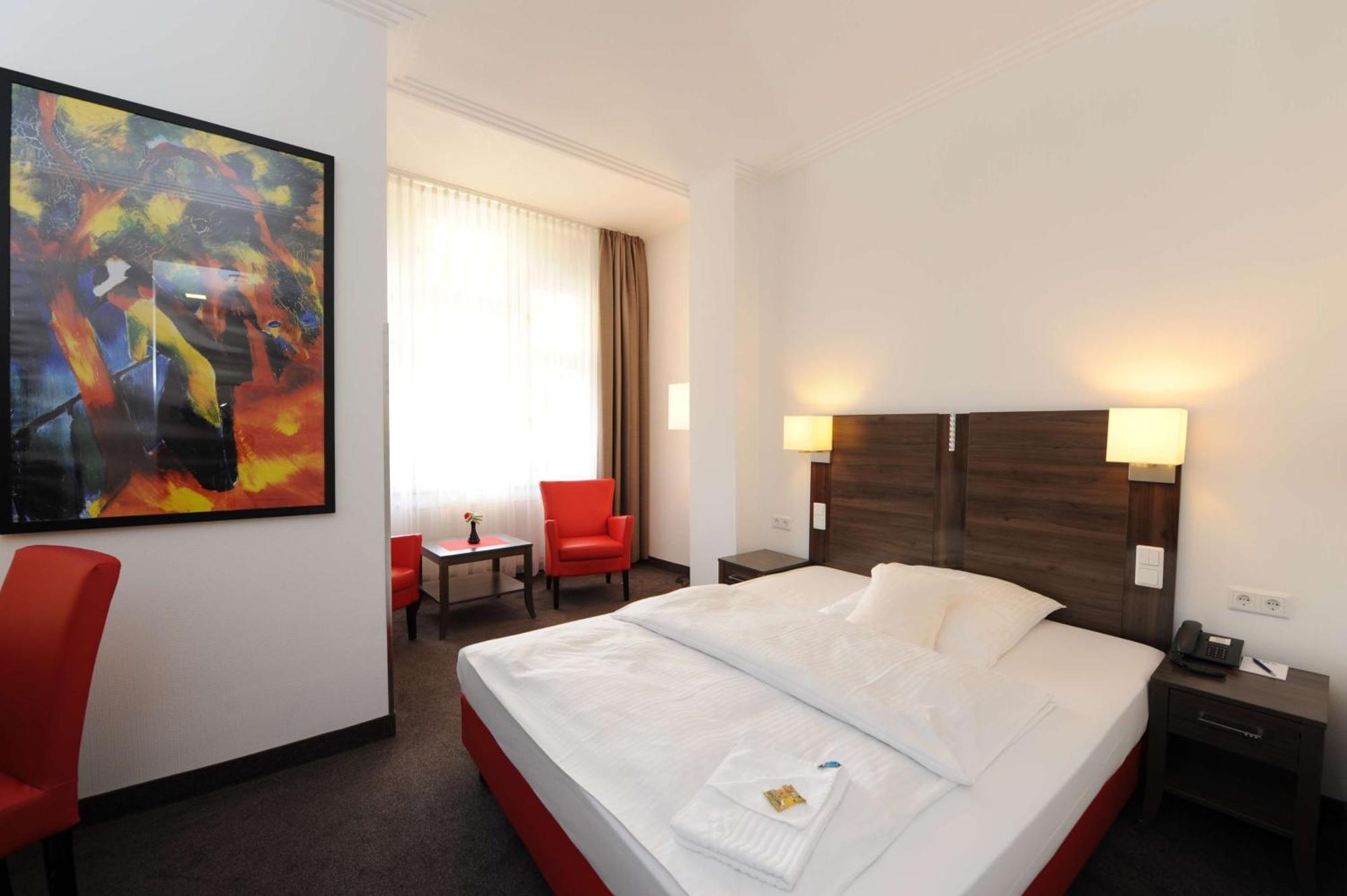 Best Western Hotel Kaiserhof Bonn Bagian luar foto