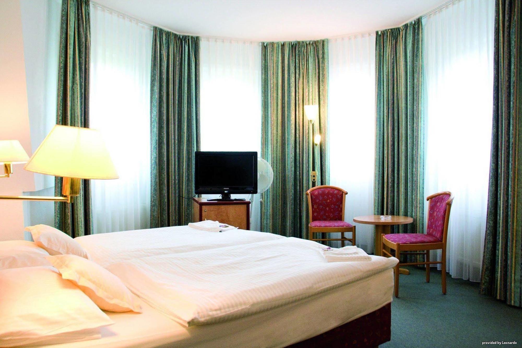 Best Western Hotel Kaiserhof Bonn Bagian luar foto